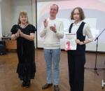 Победительница районного этапа Милада Скорнякова вместе с членами жюри