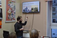 Лекция о дореволюционных открытках в библиотеке Маяковского