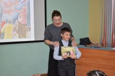 Юлия Варнакова вместе с читателем