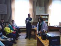 М.А. Чириков дарит книги библиотекам Автозаводского района